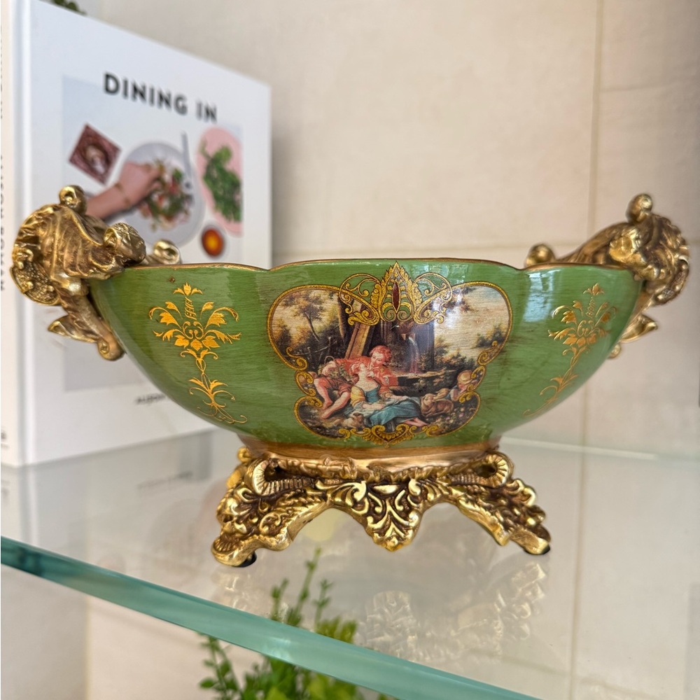 Vintage Rococo-Style Hand-Painted Look French/Italian Baroque Centerpiece